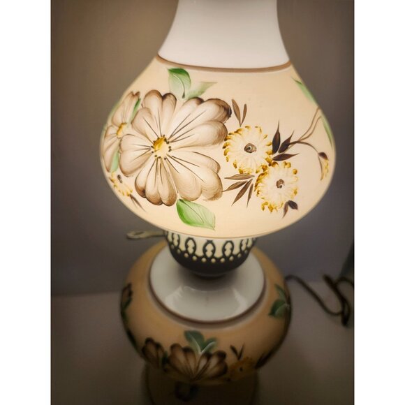 Tiered Vintage Lamp Milk Glass Vintage GWTW Tested & Works Mid-Century Gone With - Picture 2 of 16